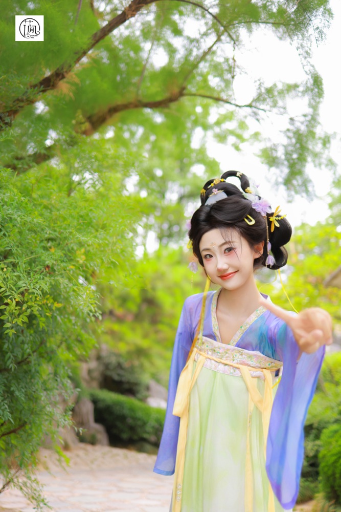 花间月摄影作品 · 小唐风