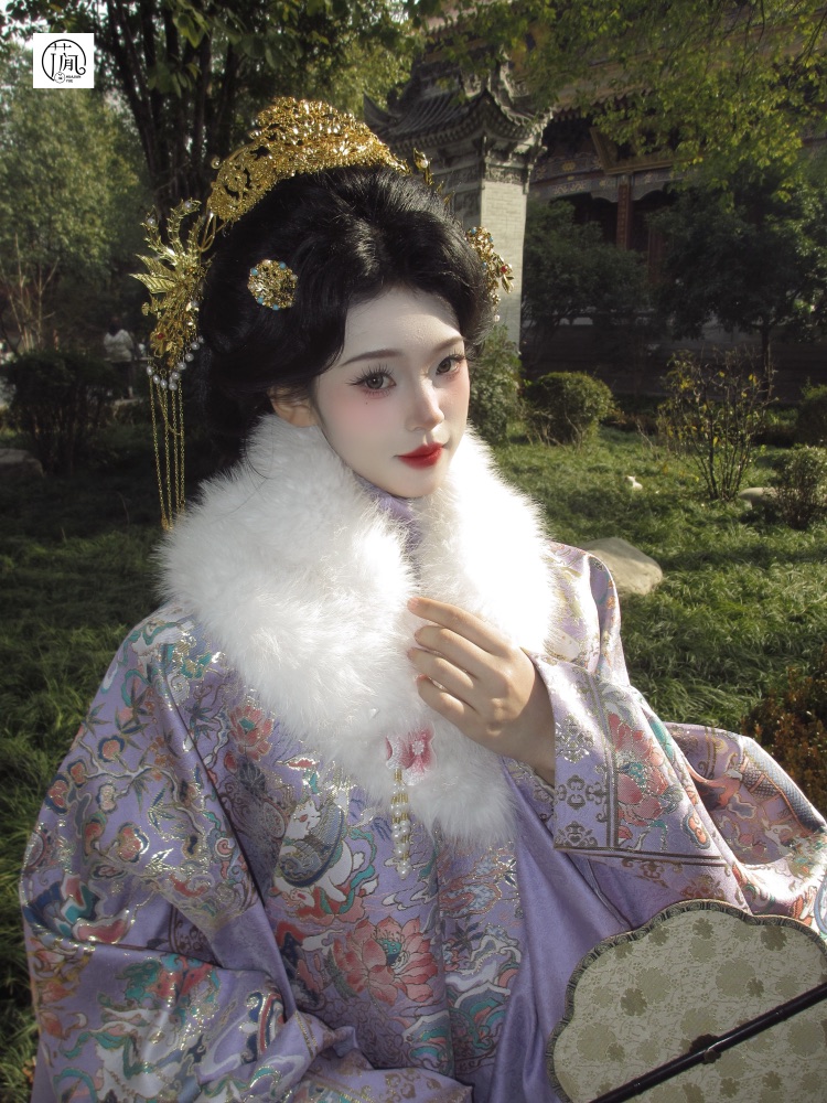 花间月摄影作品 · 明制