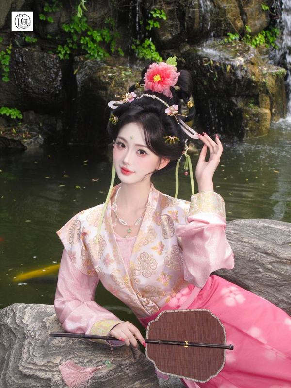 花间月 · CCD