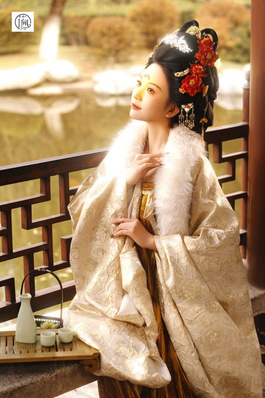 花间月 · 冬季客片