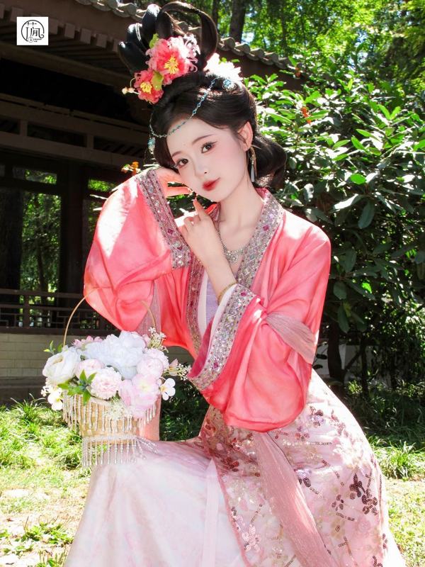 花间月 · 慈恩寺