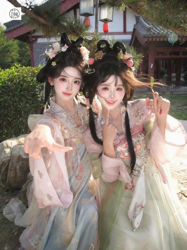 花间月 · 闺蜜照