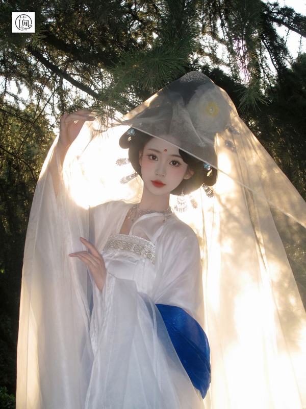 花间月 · CCD