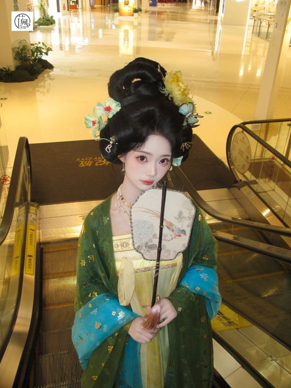 花间月 · CCD